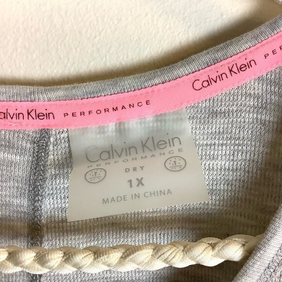CALVIN KLEIN PERFORMANCE Plus Size Short Sleeve Cold Shoulder Top - Picture 9 of 9